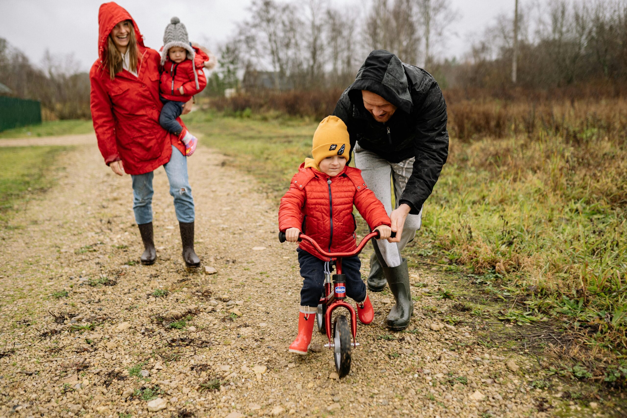 stronghold assurance family playing bikeGet your family protected today!